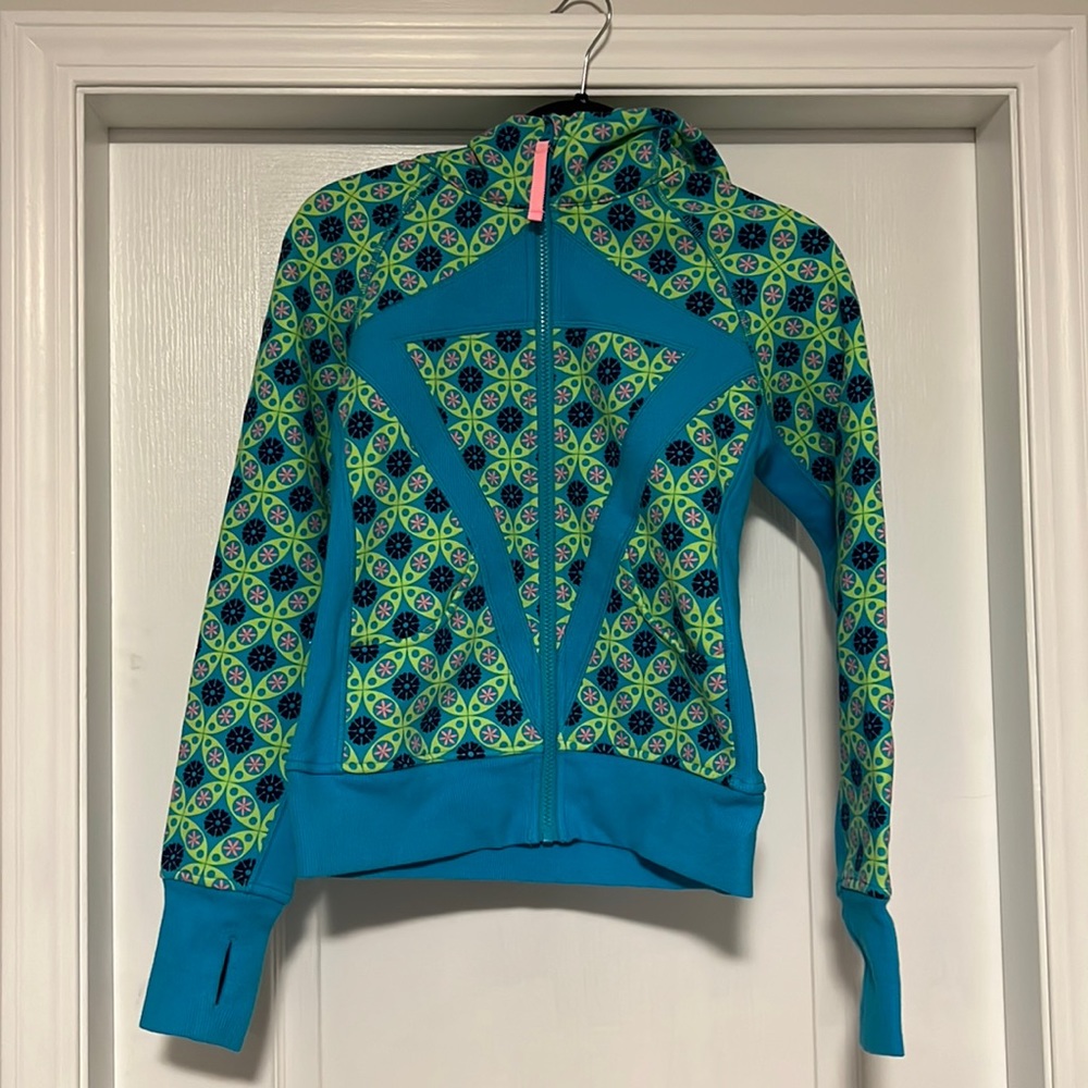 Ivivva girl’s full zip hoodie | Size: 14